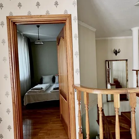 Apartmán Center With Swimming Pool And Sauna *