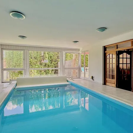 Center With Swimming Pool And Sauna Siófok